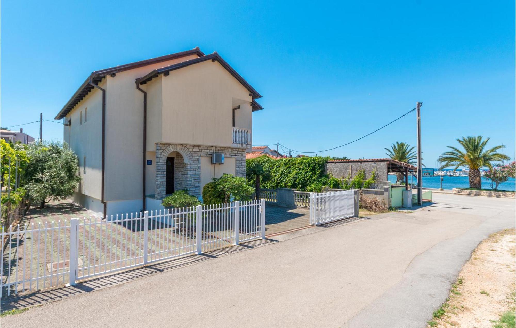 Gorgeous Home In Bibinje With House Sea View Екстериор снимка